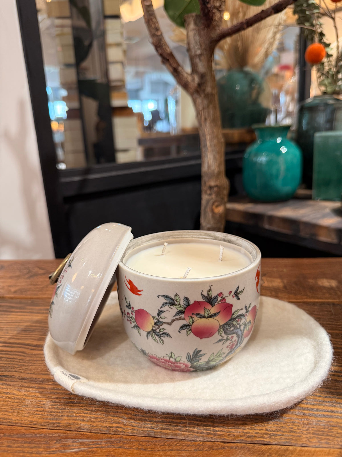 Round Peach minted Tea Jar Candle