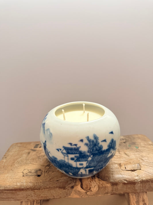 Blue and white mini ginger jar candle