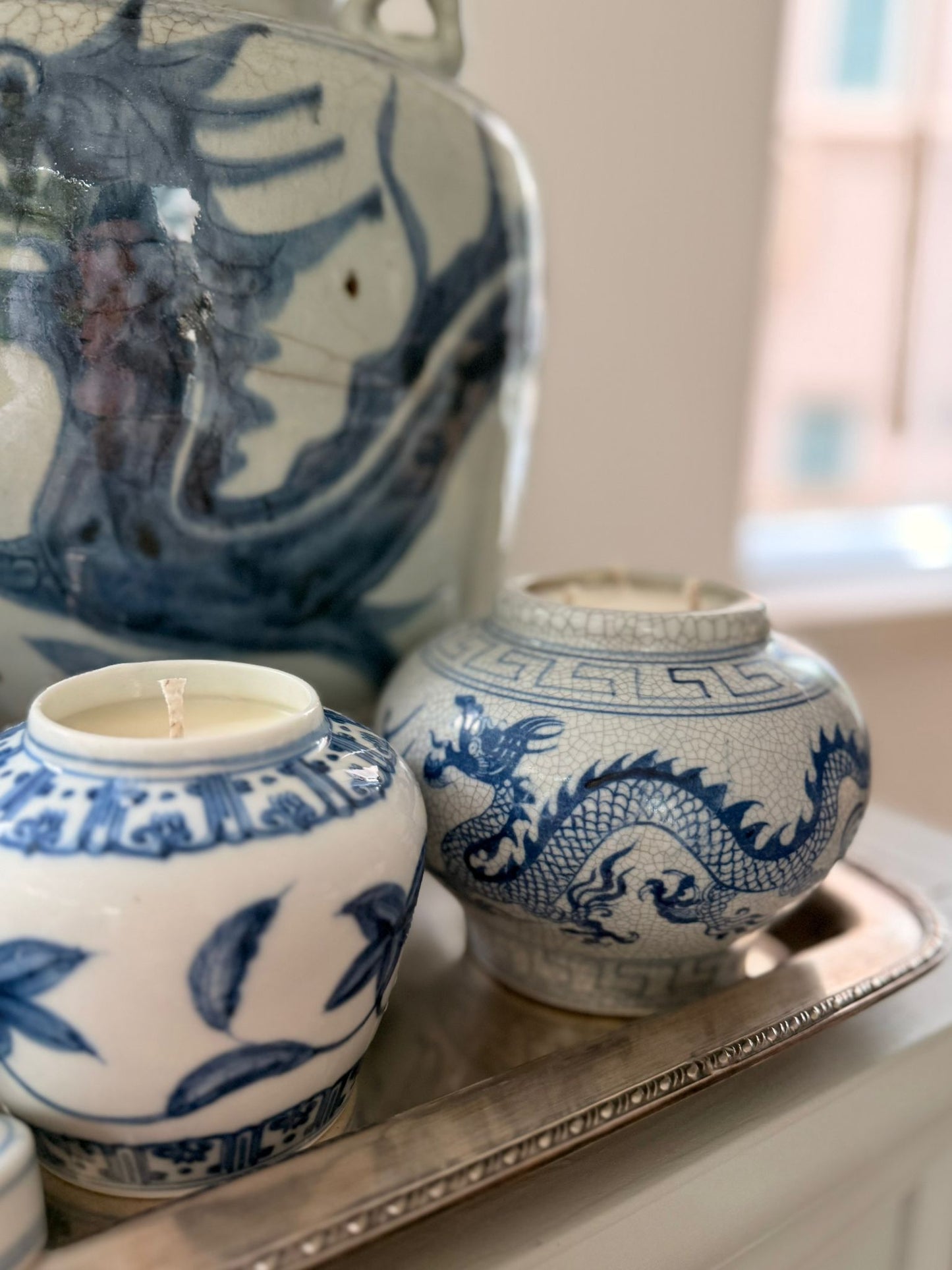 Dragon jar blue and white 3 wicks candle