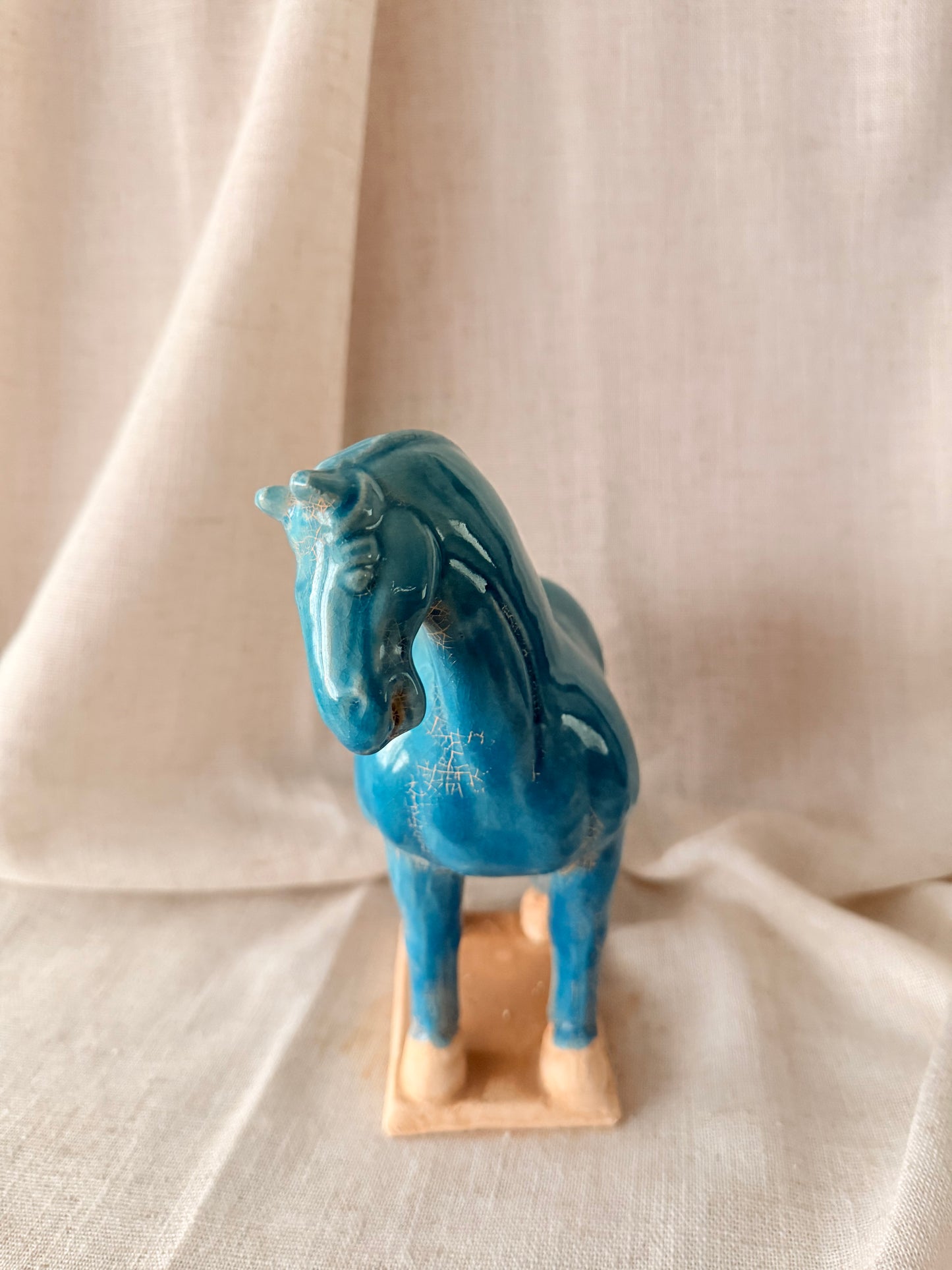 Blue Tang style horse statue