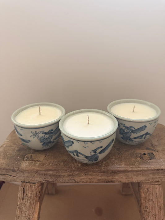 Set of 3 tea cup candles