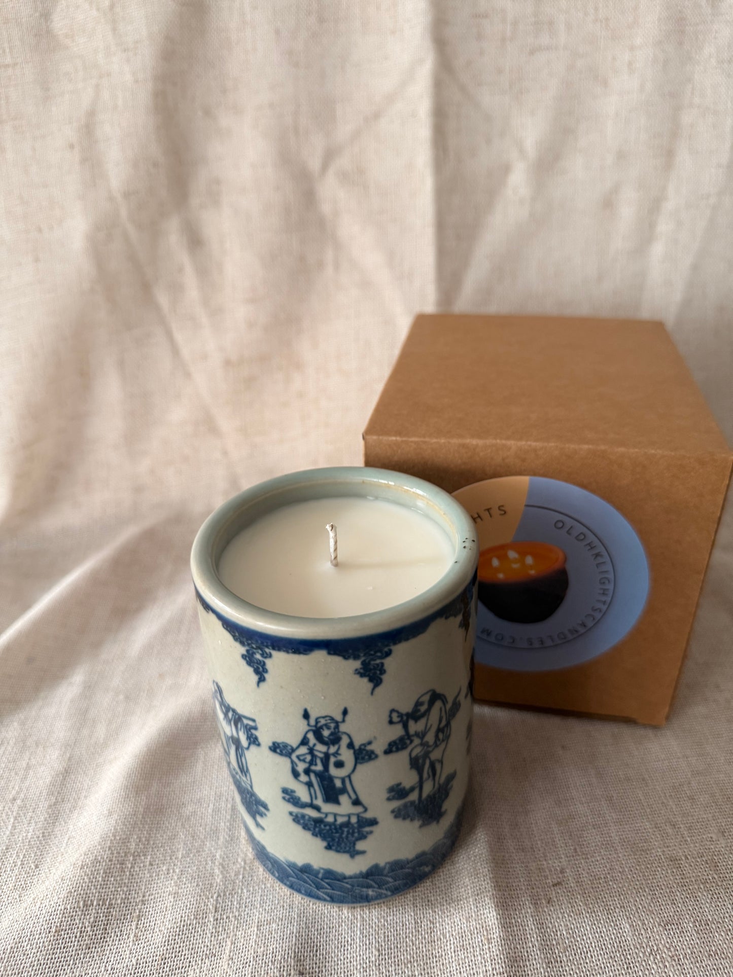 Wisemen blue and white Brush Pot Candle