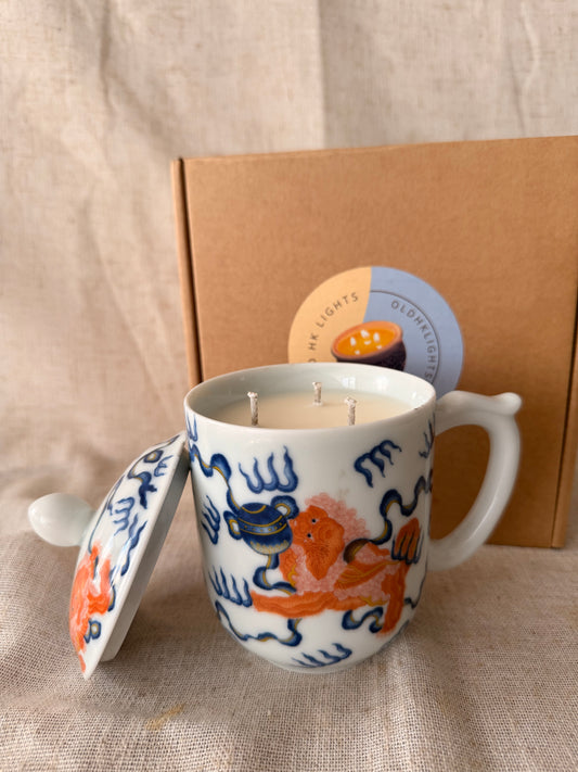 Lions mug Candle