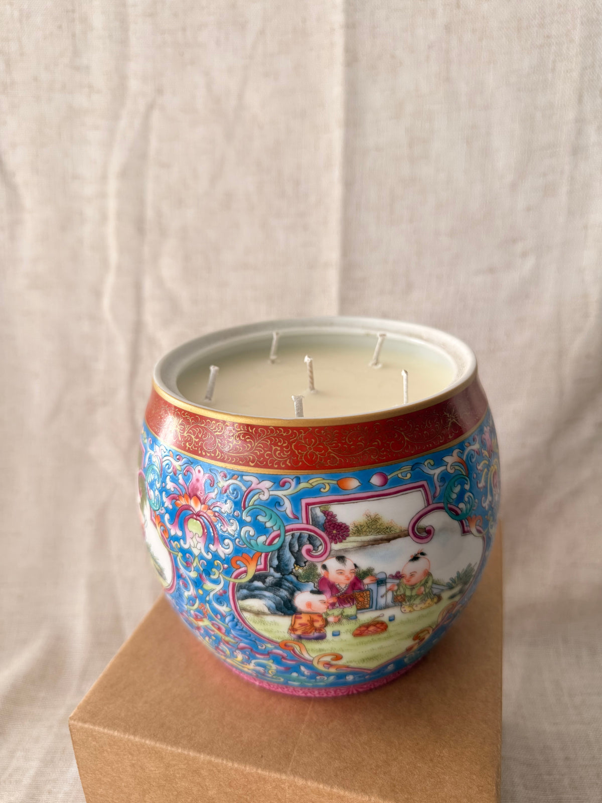 Cherubs & flowers colorful tea jar Candle