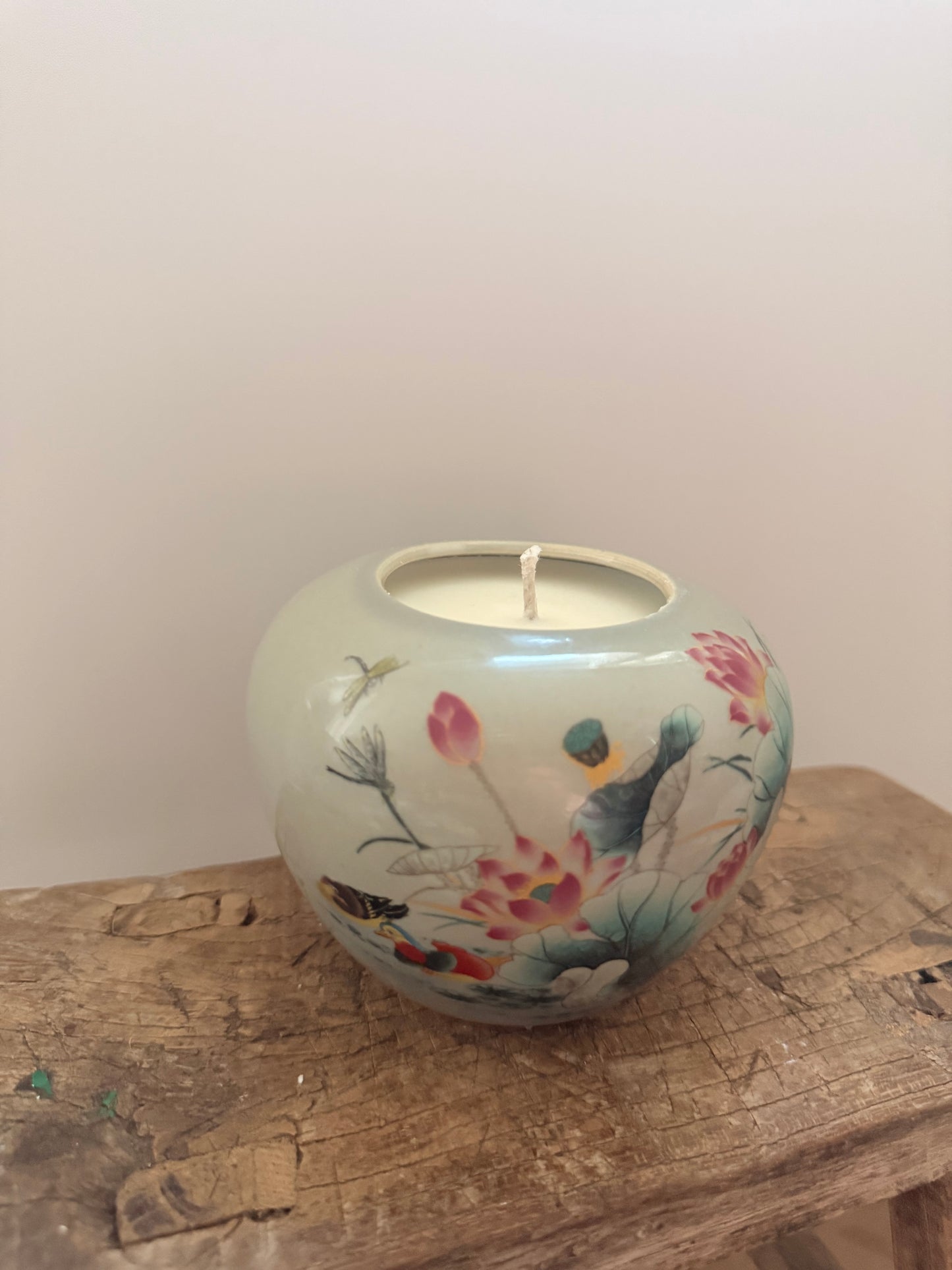 Mini lotus jar 1 wick candle