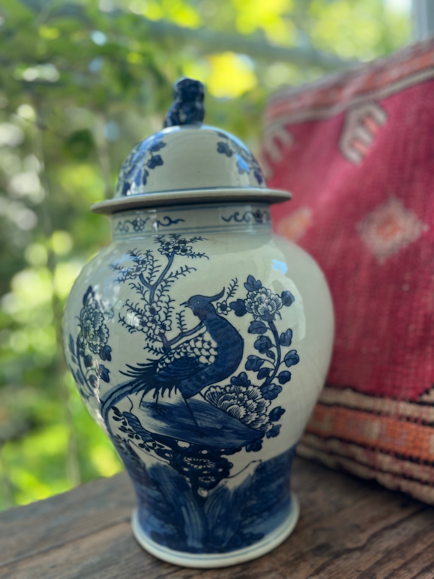 Blue and white pheasant 40cm Temple Jar