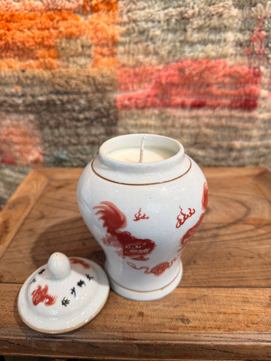 Red lion temple jar 1 wick Candle