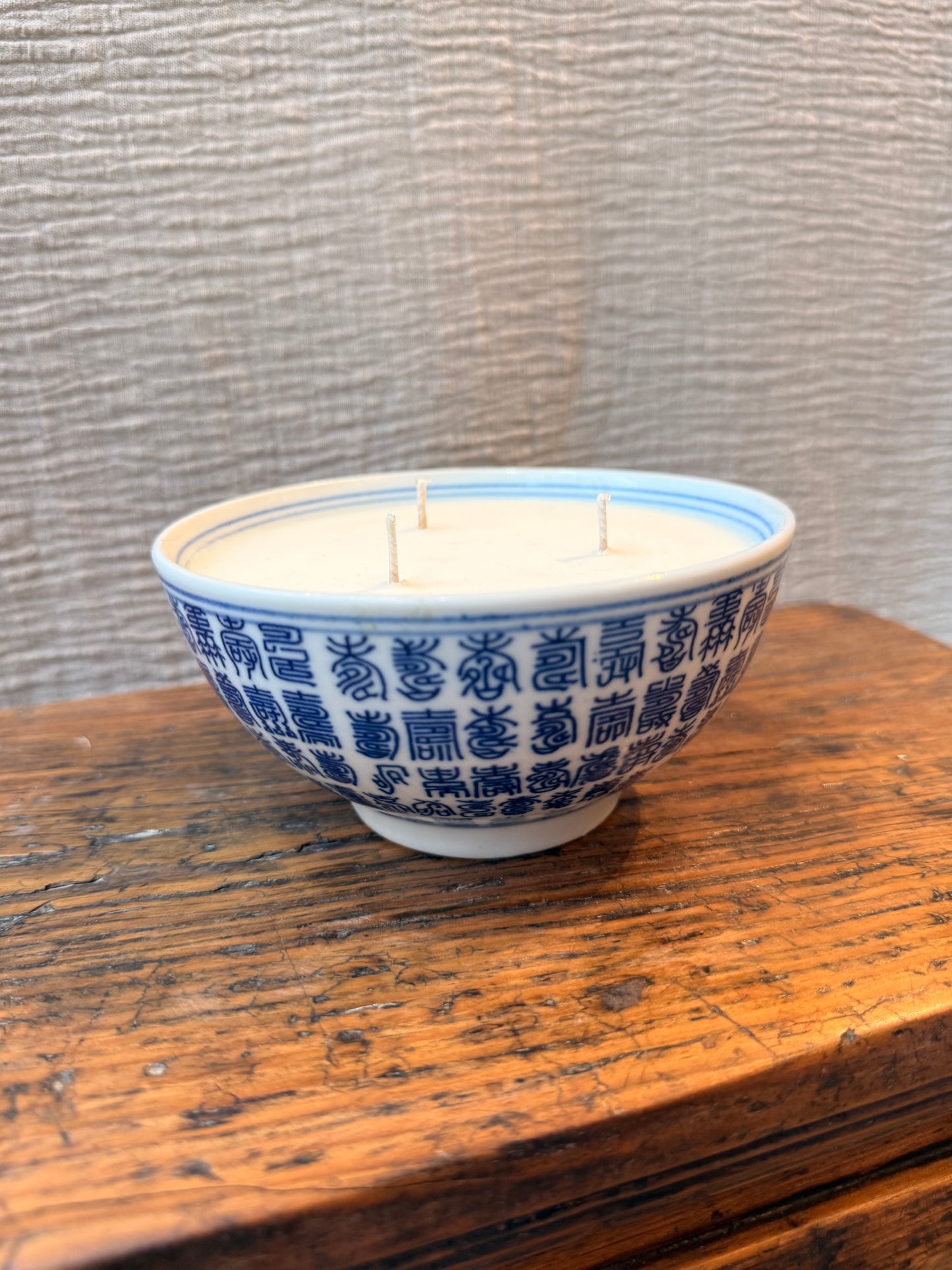 Blue and white Chinese Characters bowl Candle