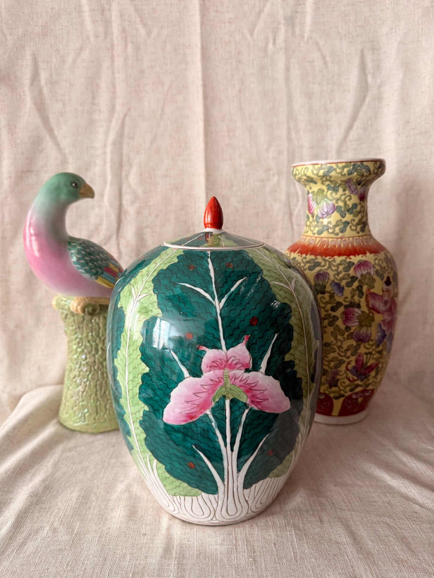 Famille verte hand-painted Choy Jar