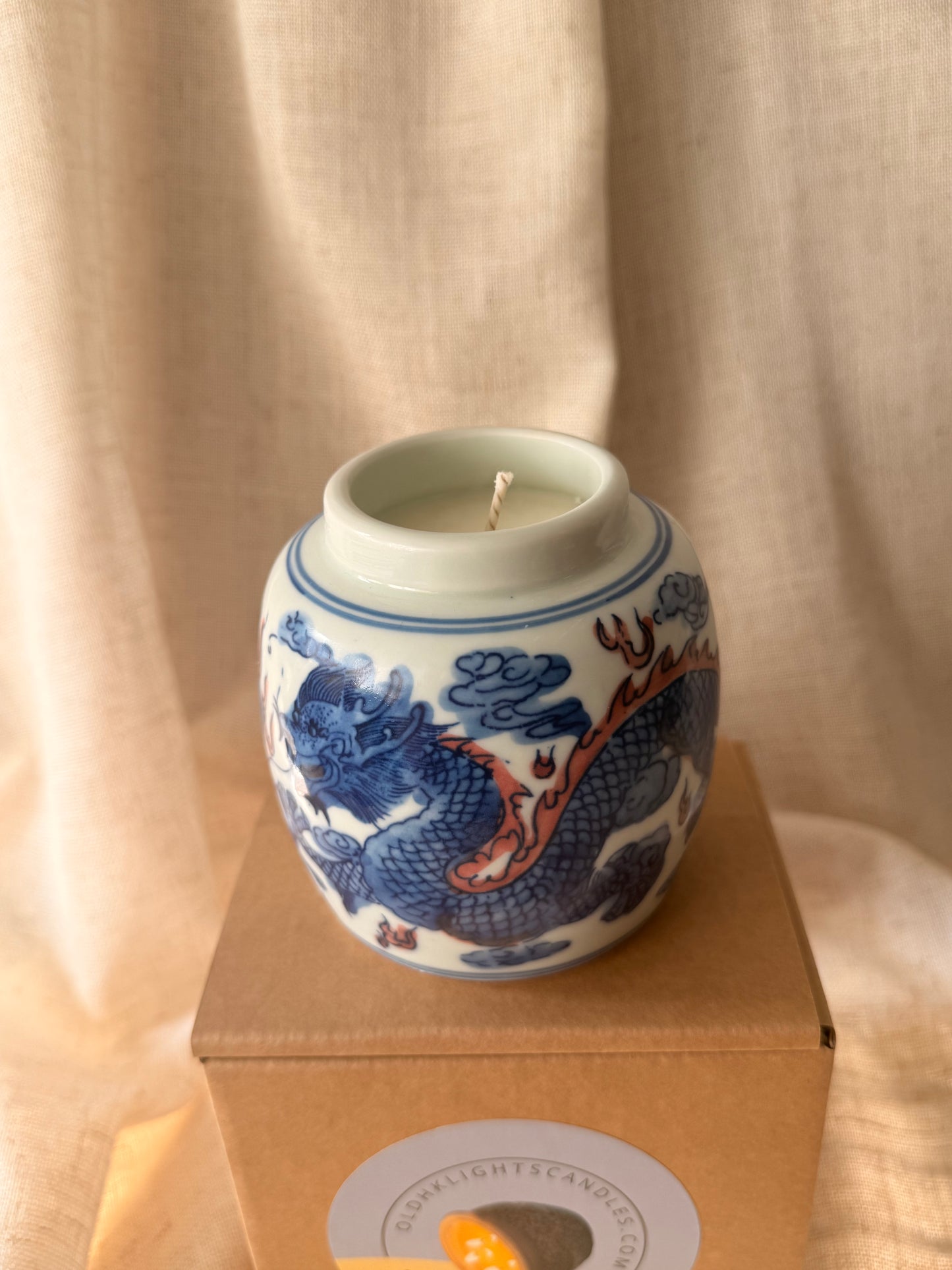 Blue dragon tea jar with lid 1 wick candle