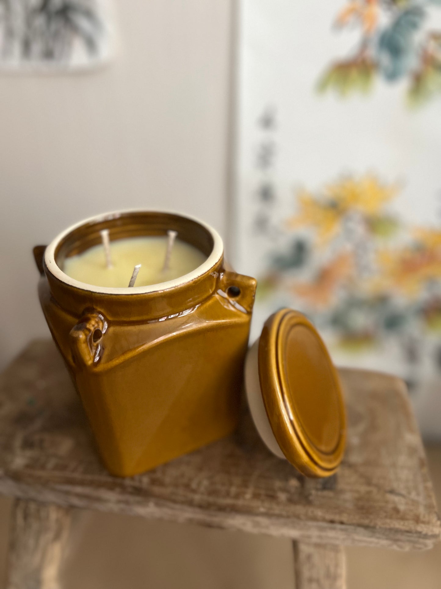 Brown glazed ceramic box Mui Wo Candle