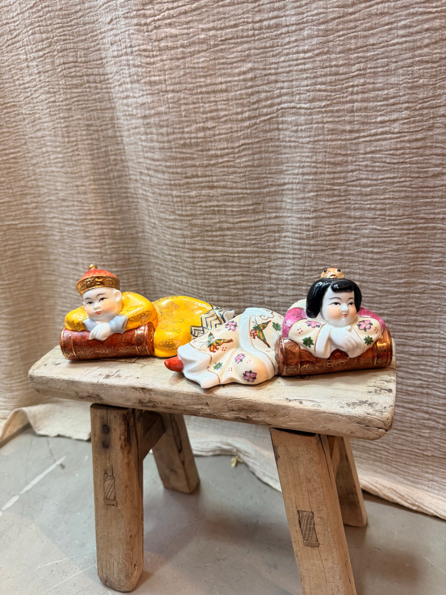 Pair of Chinese couple statues