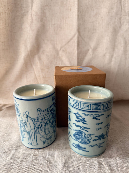 Brush Pot minted blue Candle