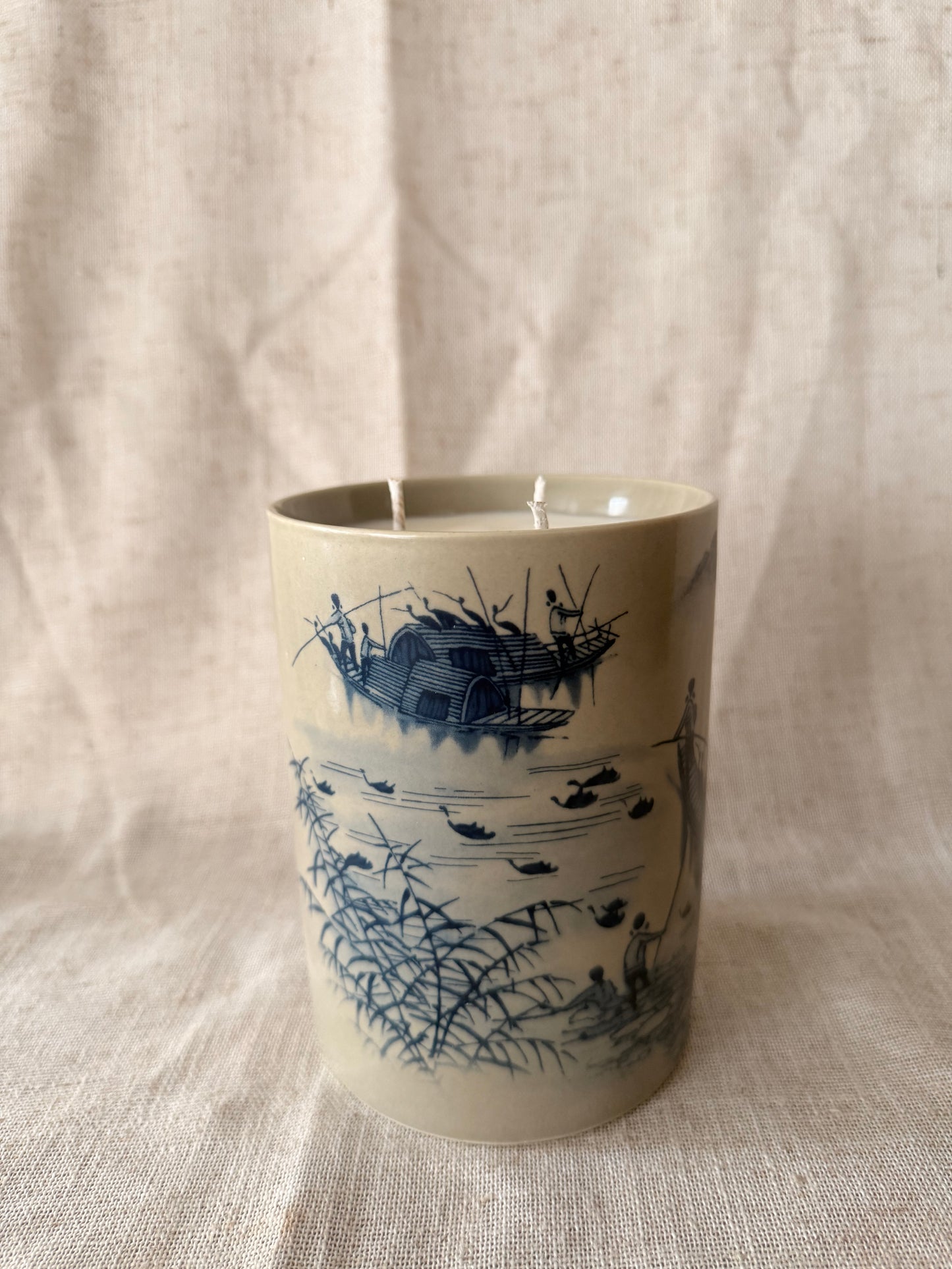 Landscape brush Pot 3 wicks Candle
