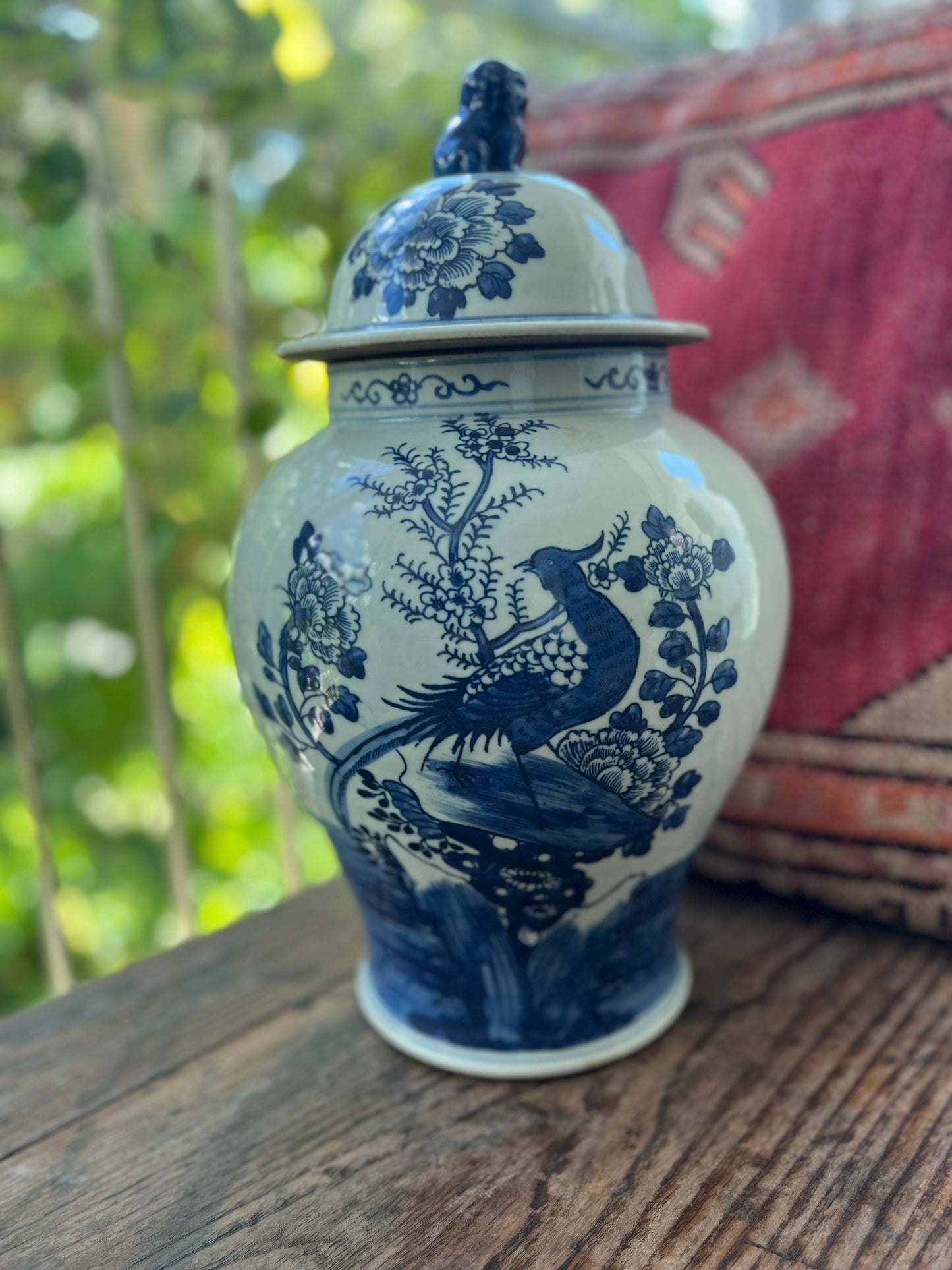 Blue and white pheasant 40cm Temple Jar