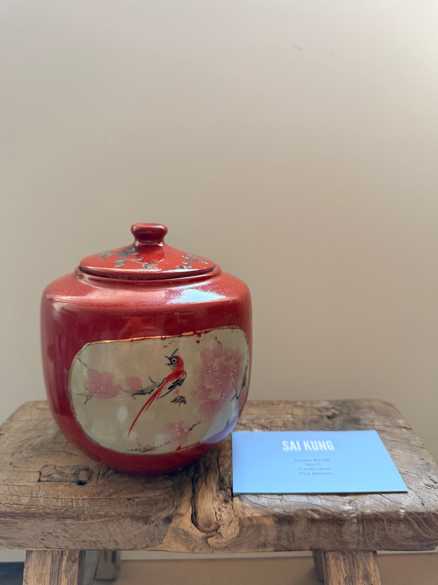 Red bird tea box 3 wicks candle