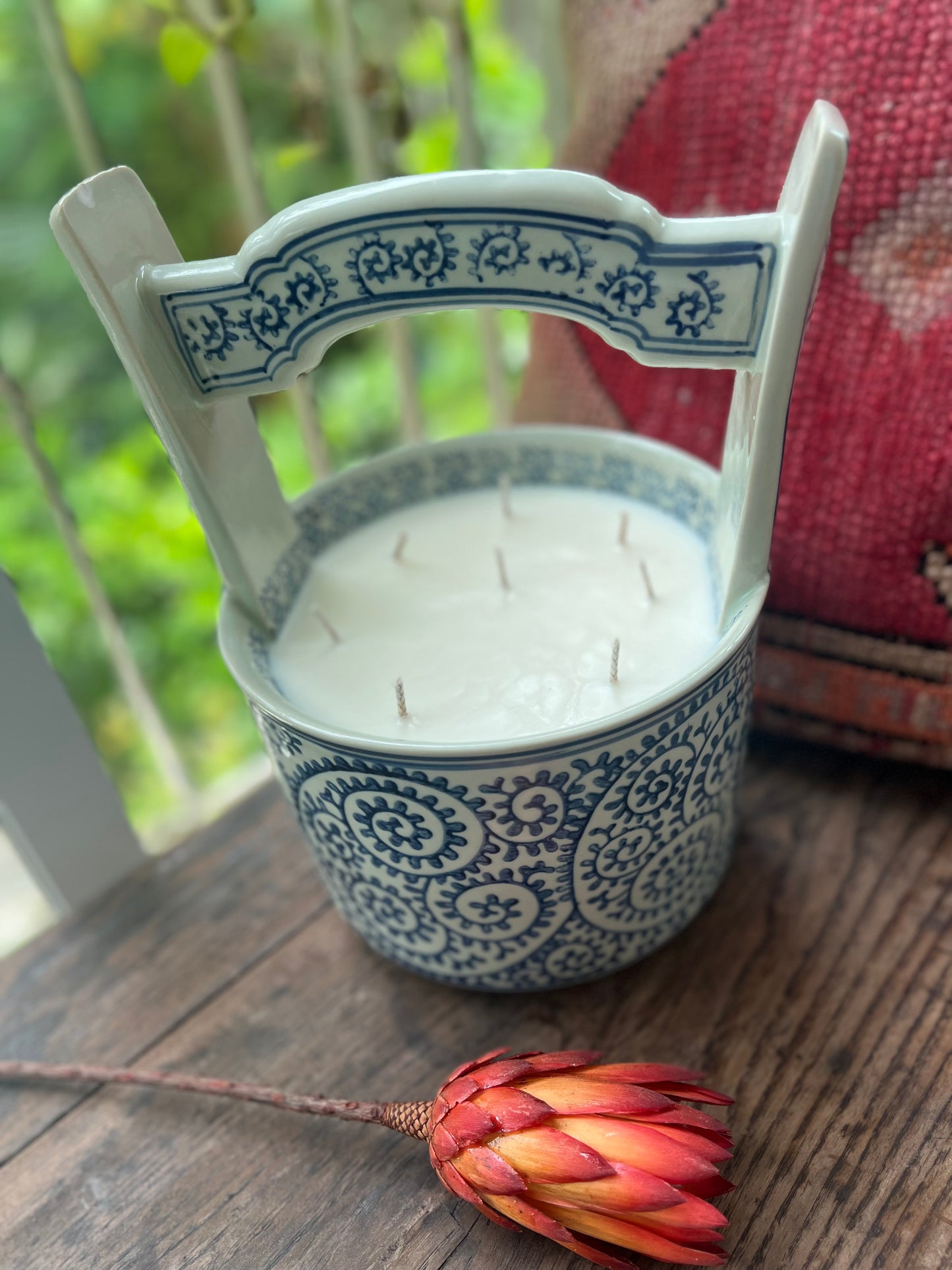 Ceramic blue and white bucket 8 wicks candle