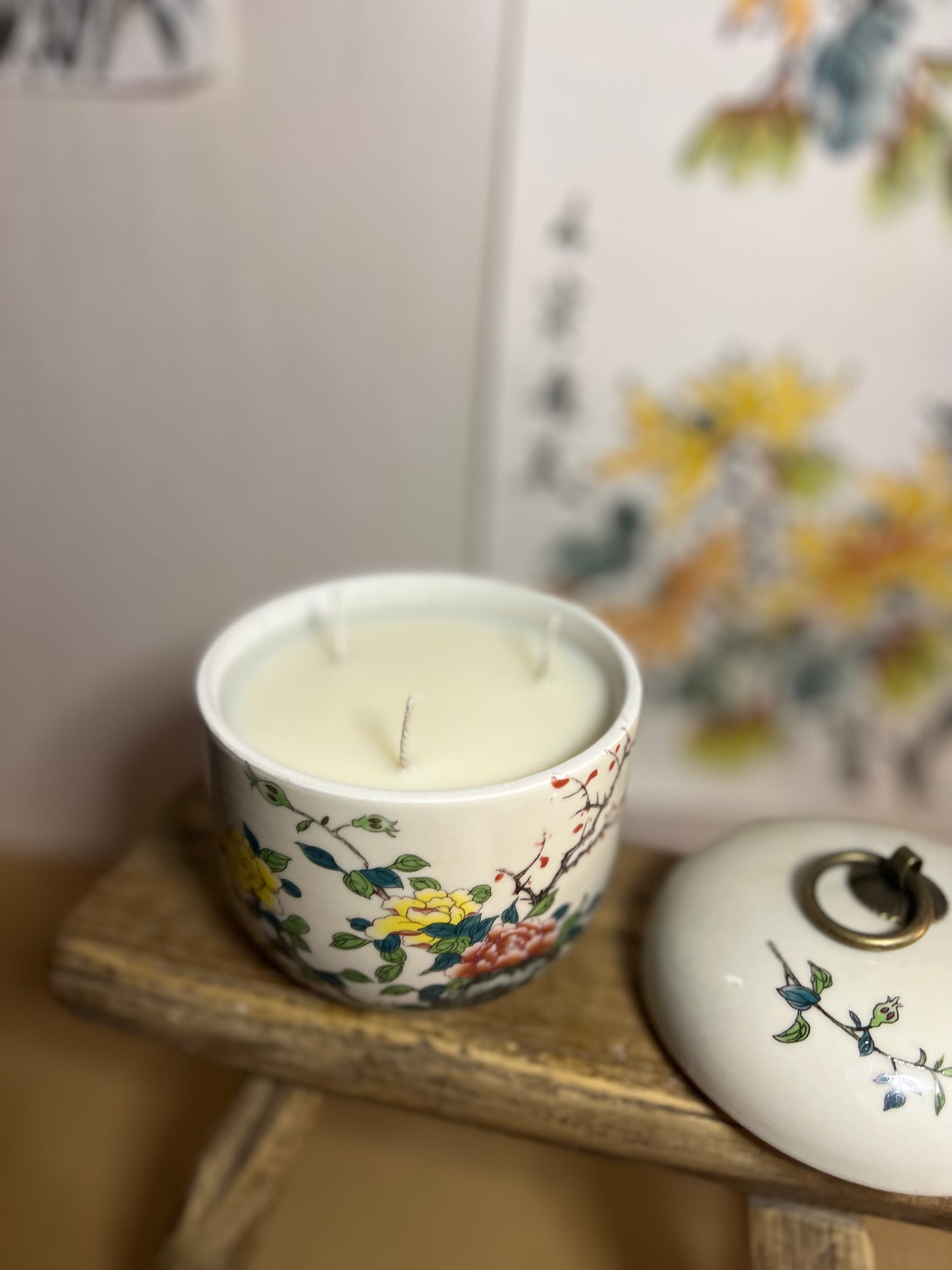 Floral chrysanthemum ceramic 3 wicks Candle