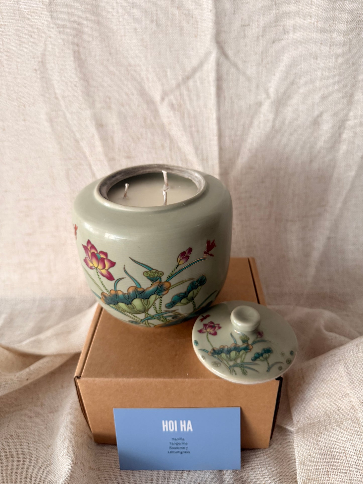 Celadon pond tea box 1 wick candle