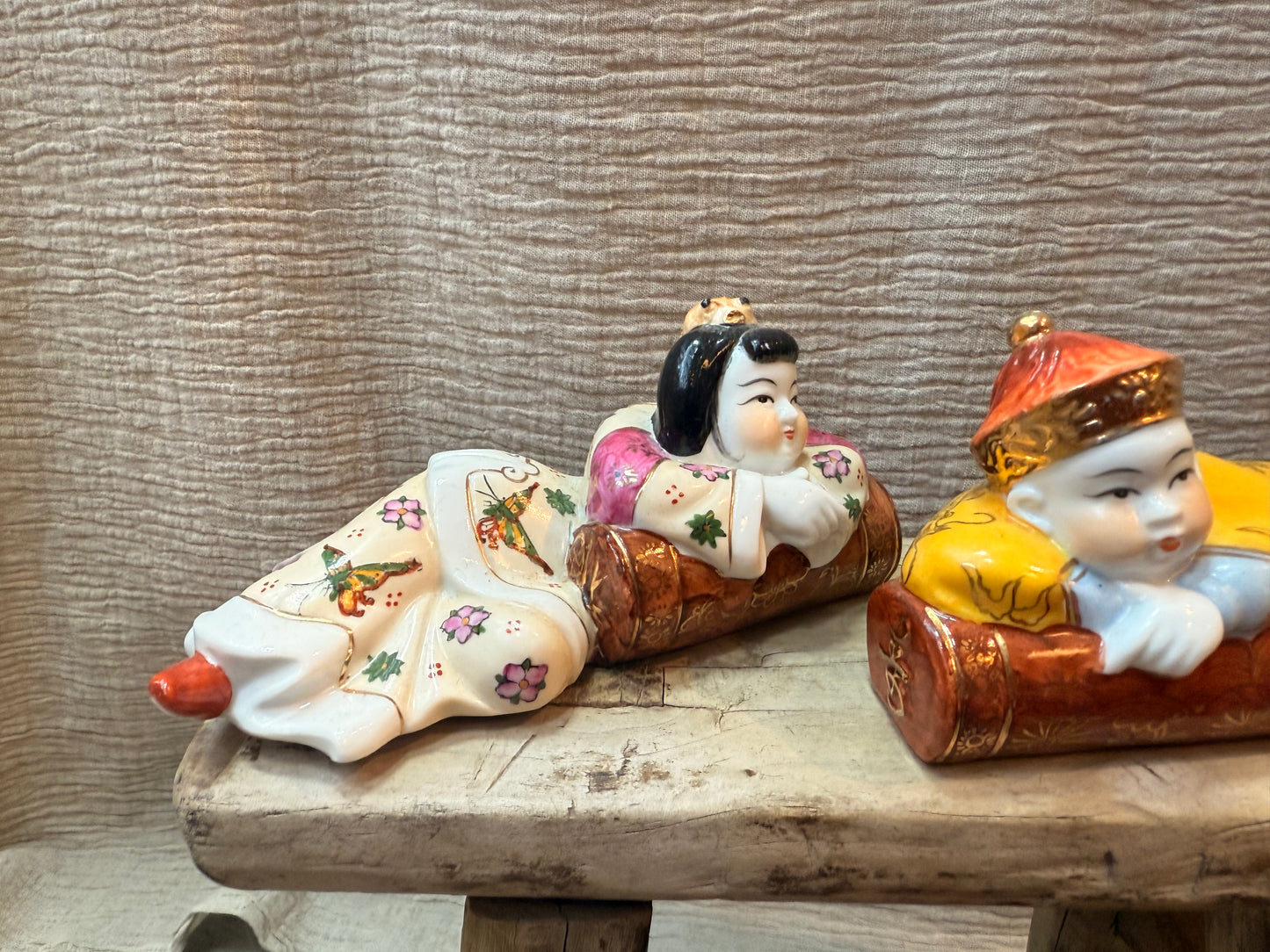 Pair of Chinese couple statues