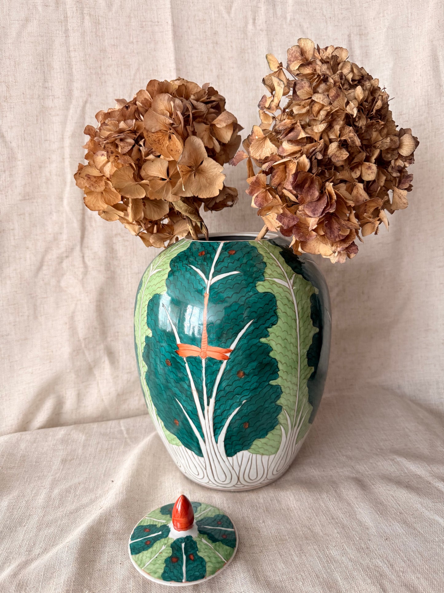 Famille verte hand-painted Choy Jar
