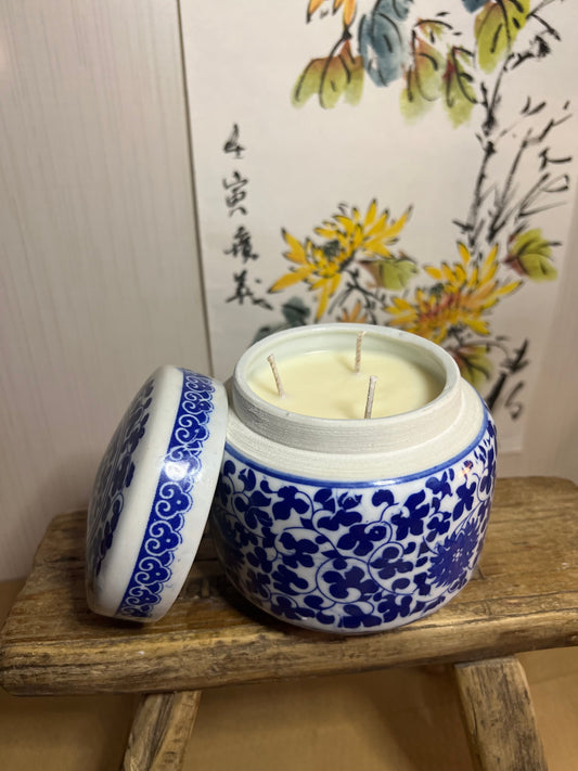 Blue floral tea box 3 wicks Candle