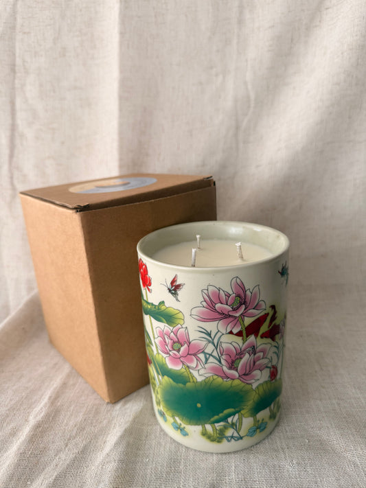 Tall Lotus & Pond brush pot Candle