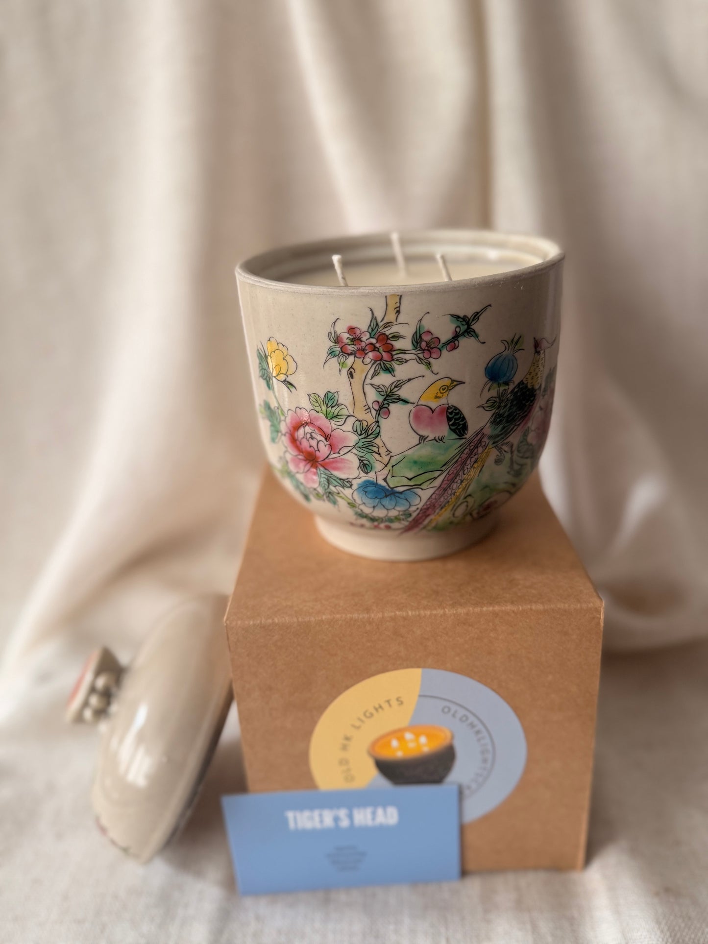 Peonies and birds pastel ceramic box 3 wicks candle
