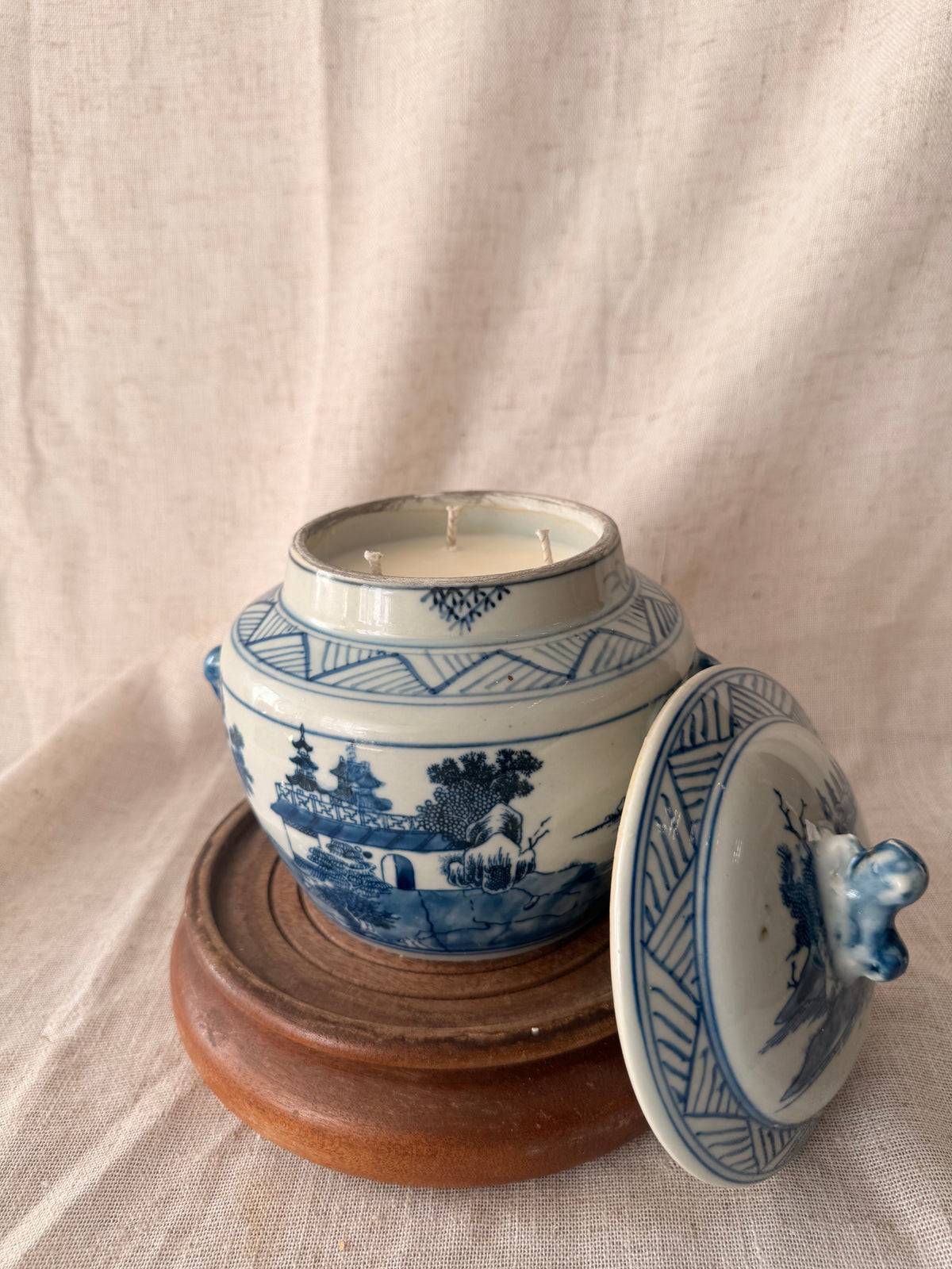 Large blue and white landscape jar Candle