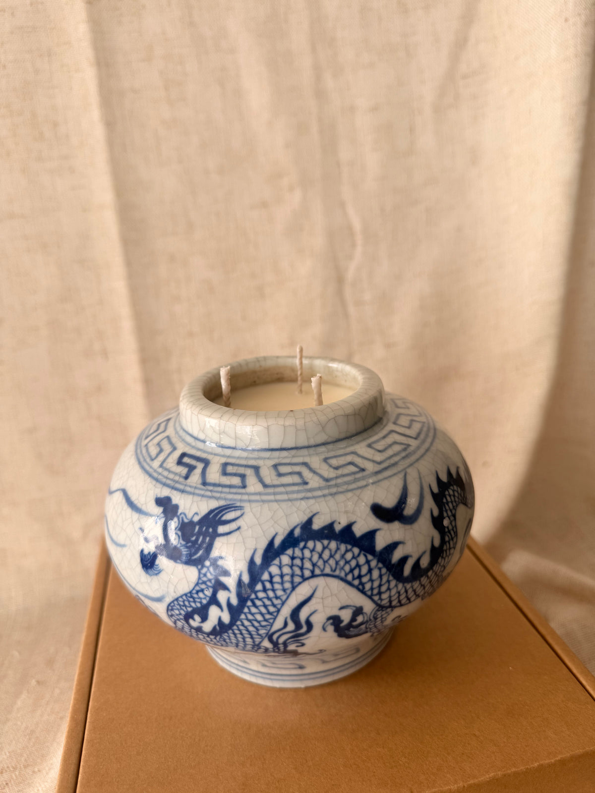 Dragon small vase Candle