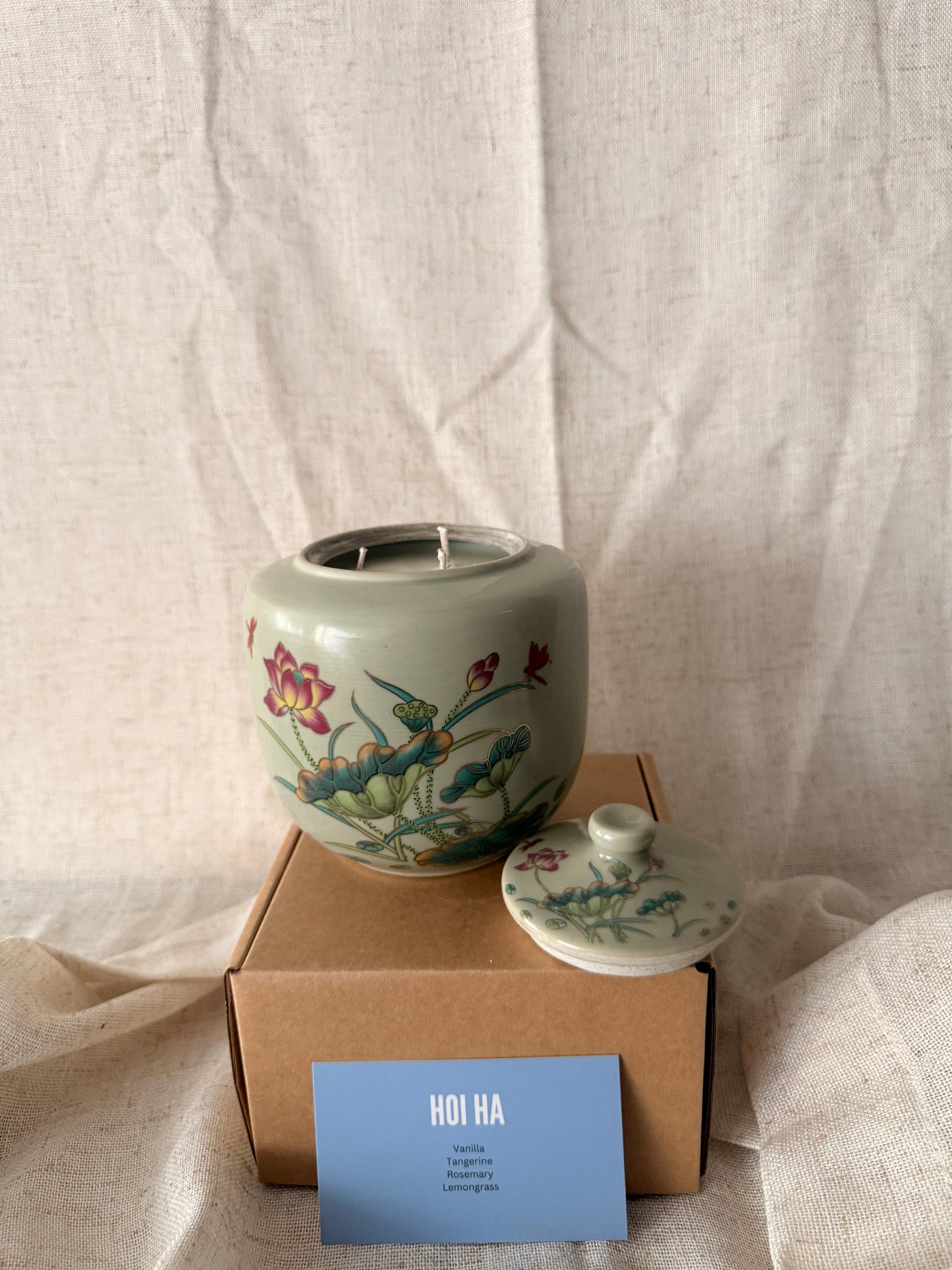 Celadon pond tea box 1 wick candle