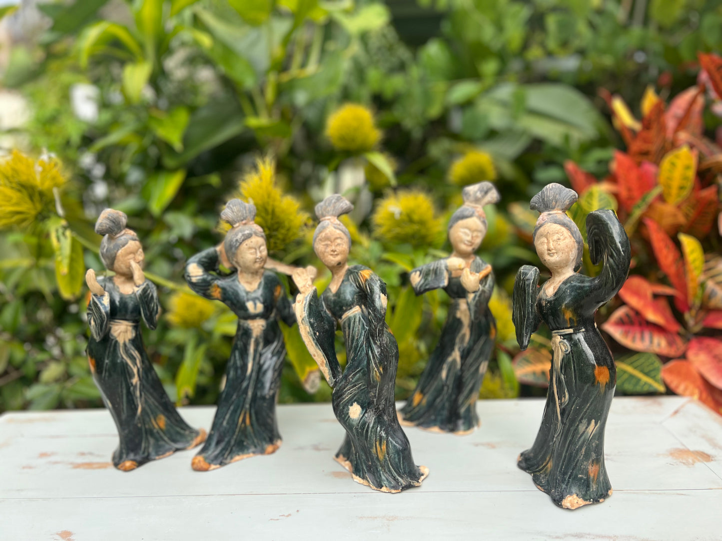 Set of 5 musician and dancer clay Statues