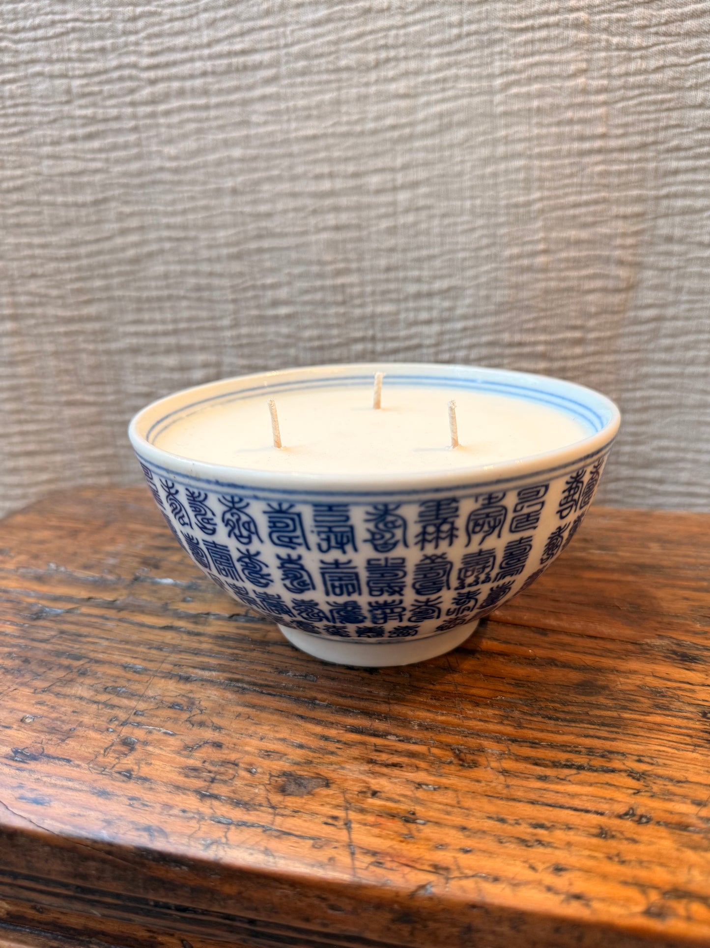 Blue and white Chinese Characters bowl Candle