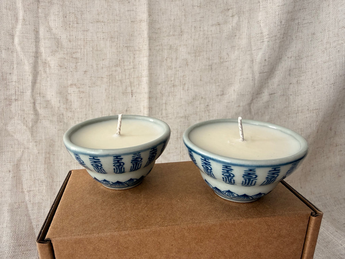 Set of 3 mini lotus Tea Cup Candles
