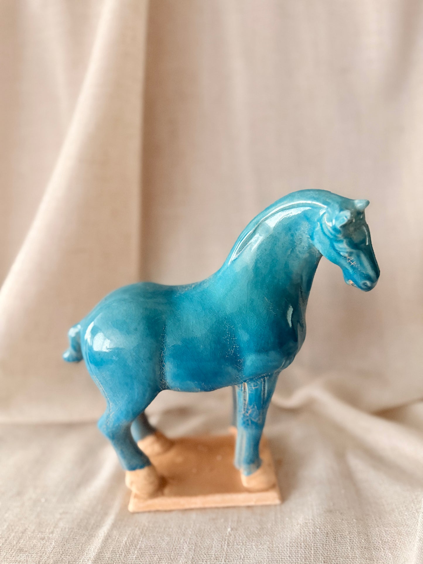 Blue Tang style horse statue