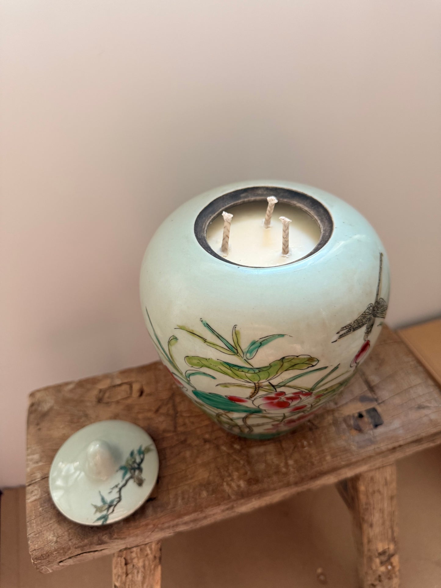 Minted lotus jar 3 wicks candle