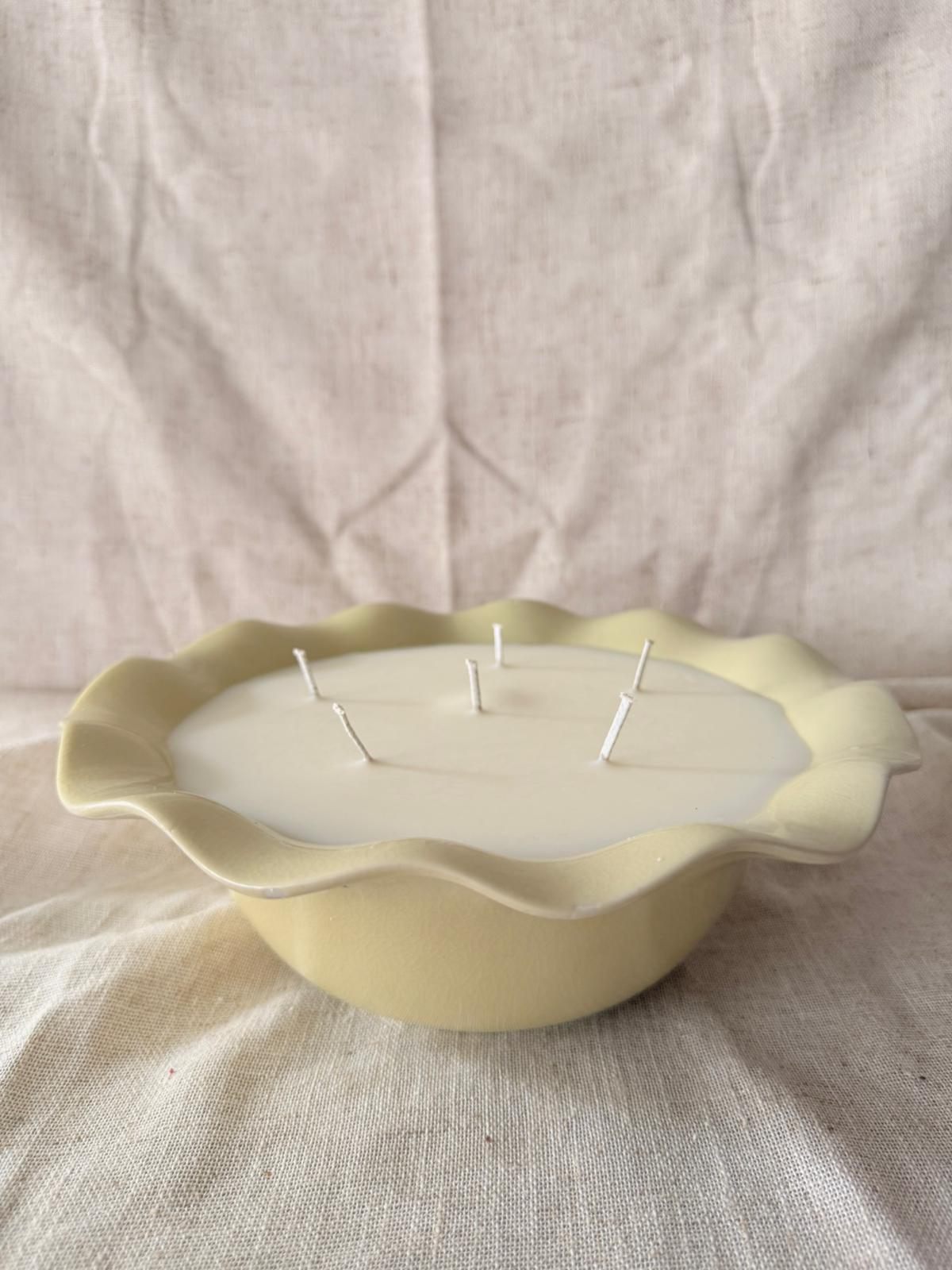 Large celadon fine ceramic scalloped Candle