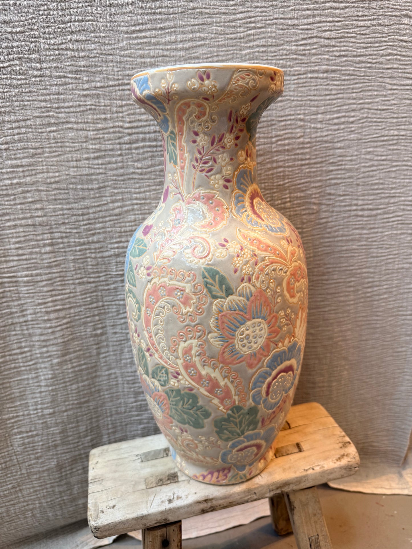 Pastel shades Kashmir hand painted Vase