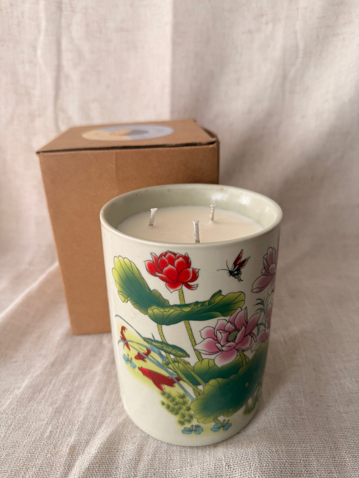 Tall Lotus & Pond brush pot Candle