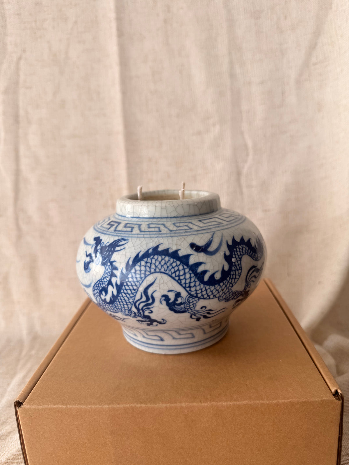 Dragon small vase Candle