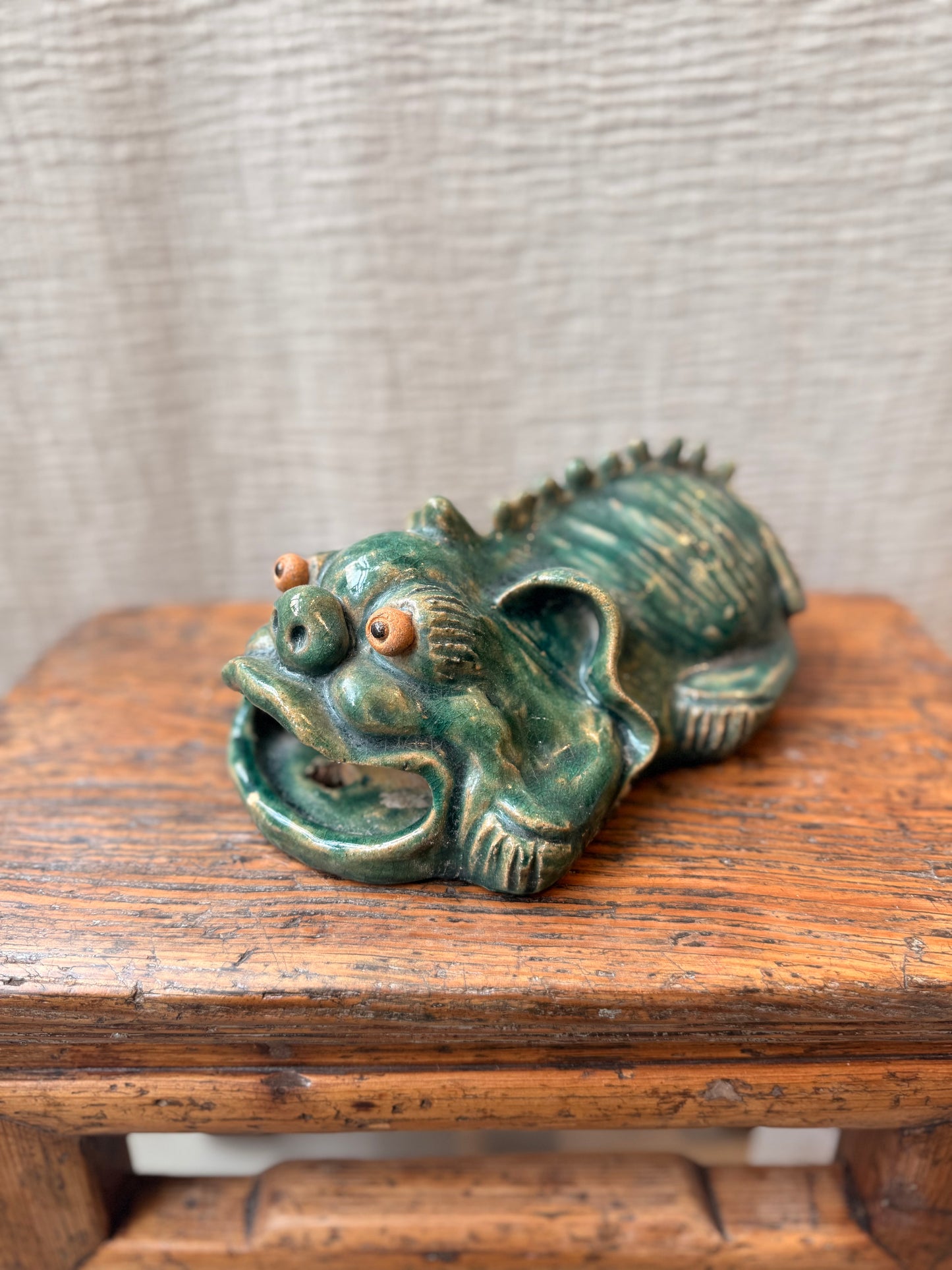 Foo dog / lion green glazed figurine