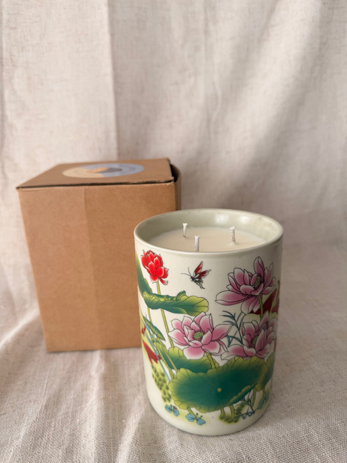 Tall Lotus & Pond brush pot Candle