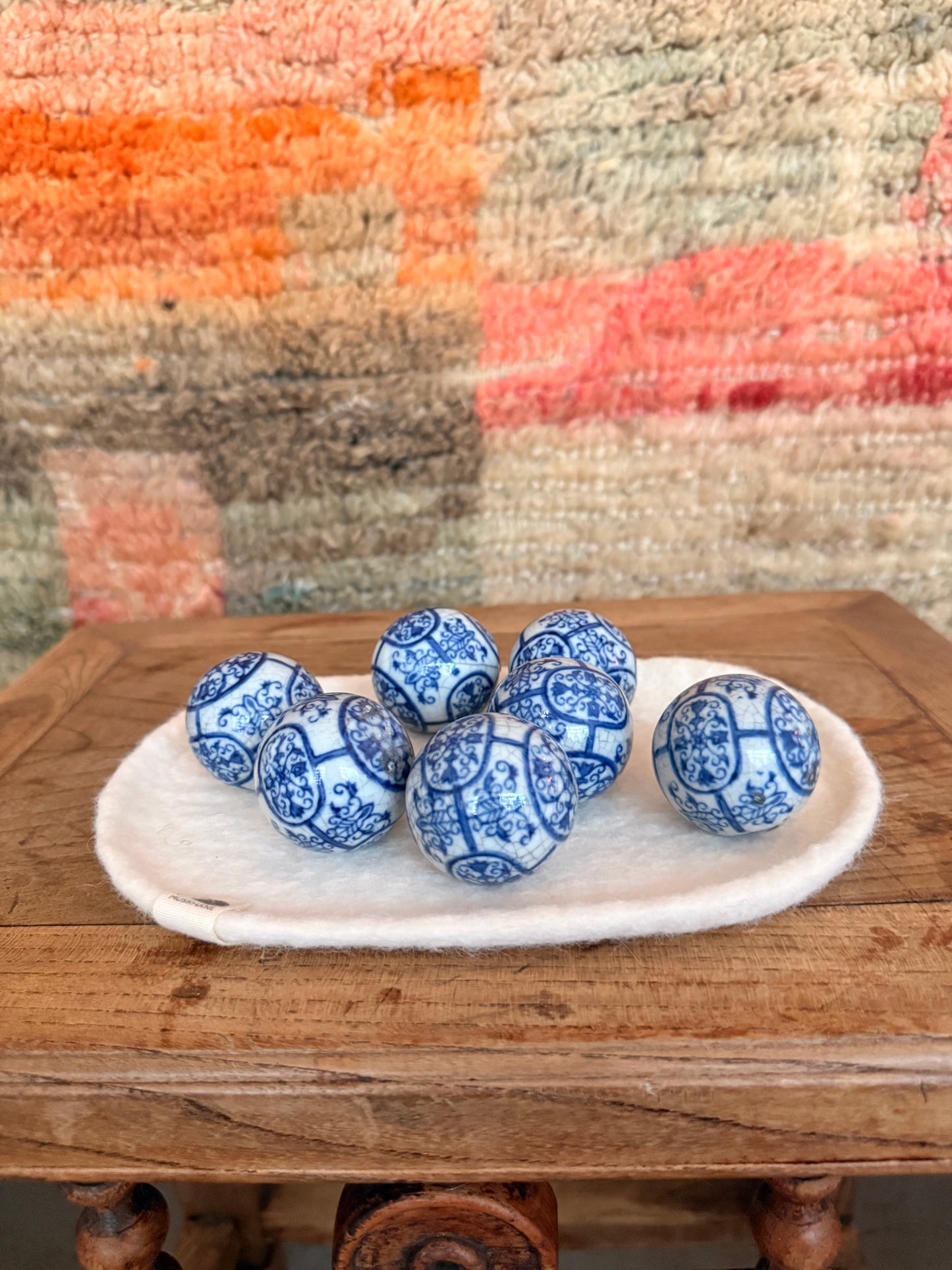 Set of 7 blue and white ceramic balls