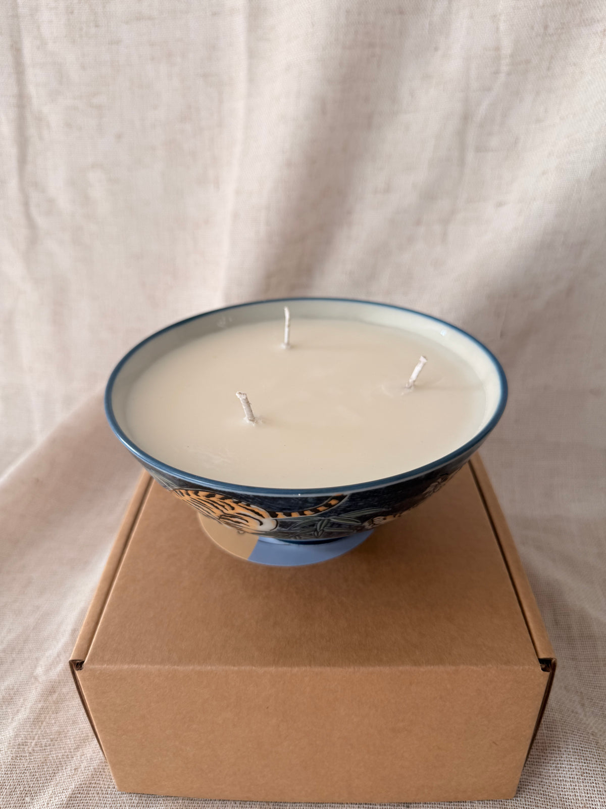 Navy Japanese Tiger Bowl Candle