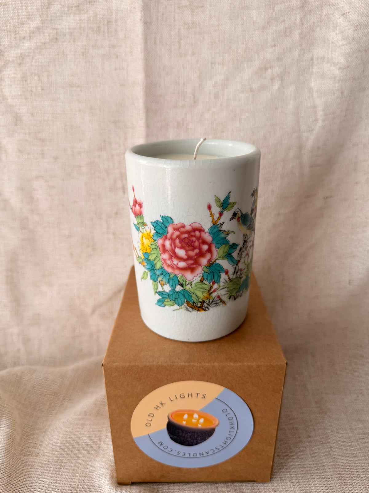 Peonies & birds brush pot Candle