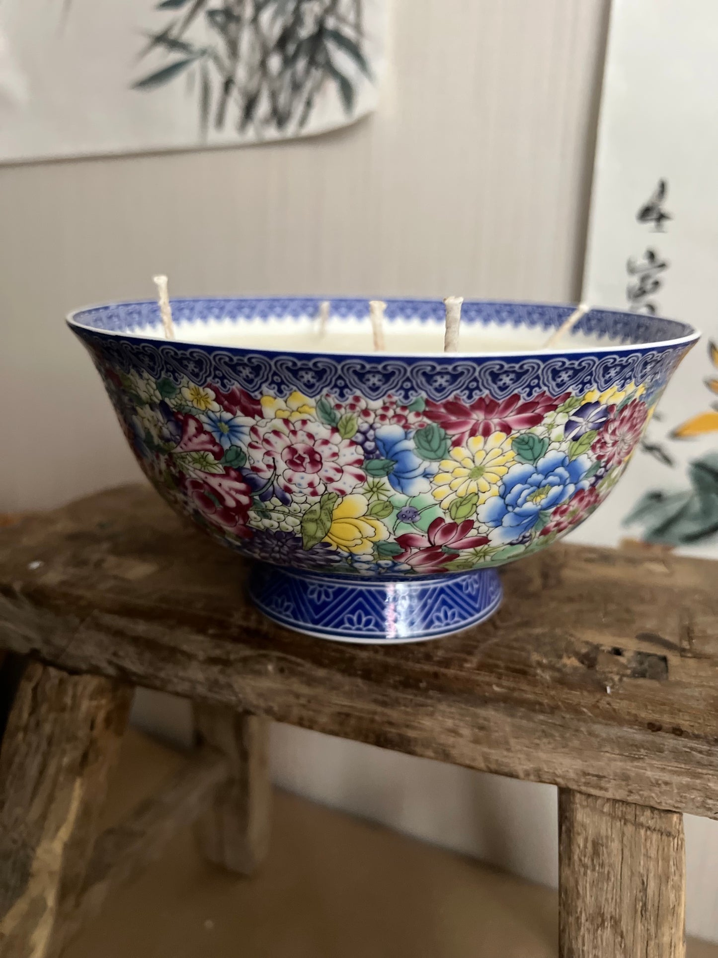 Chrysanthemum blue 5 wicks soup bowl Candle