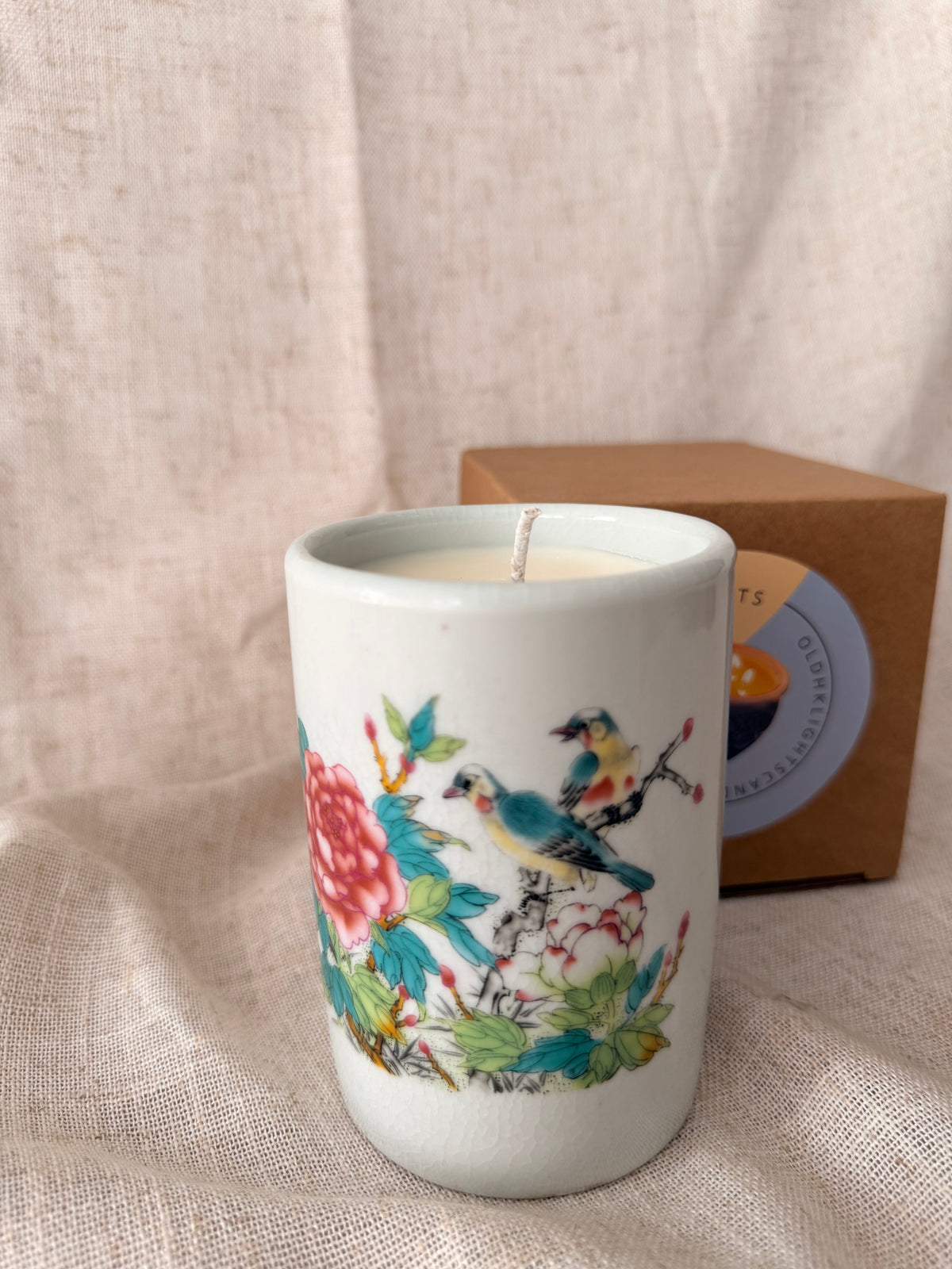Peonies & birds brush pot Candle