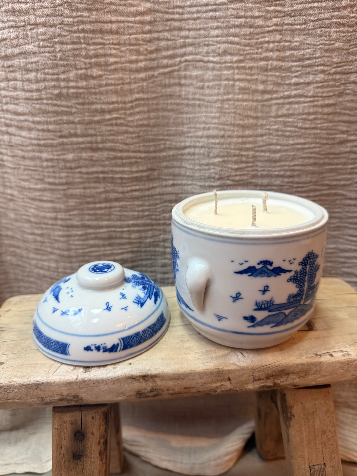 Vintage blue and white Pagoda Candle