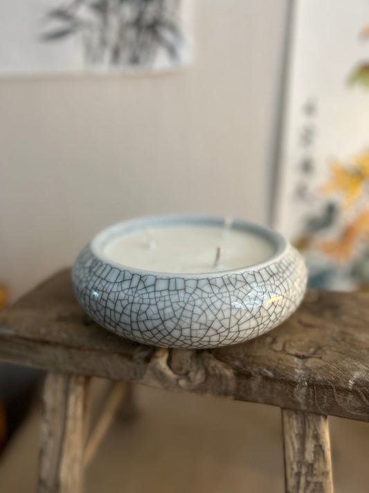 Botanical Gardens 3 wicks cracked ceramic bowl candle